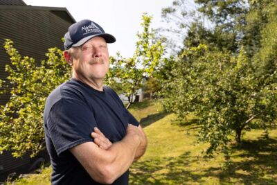 230824 CON MCCLENNAN KLB 1977   Medium